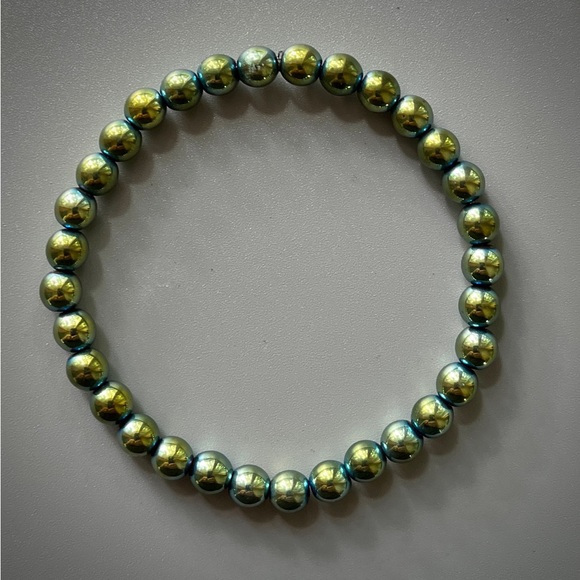Green Blue Hematite Handcrafted Bead Bracelet - Picture 2 of 5